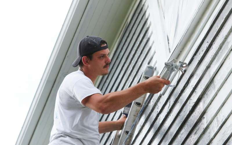 Exterior Painting: How to Protect Your Home from the Elements