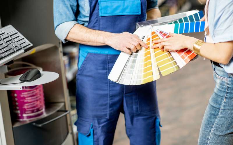 How to Choose the Right Paint Color for Your Home's Interior